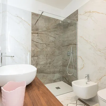 Quattro Perle 4* بولينيانو آ ماري